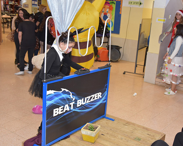 Beat Buzzer